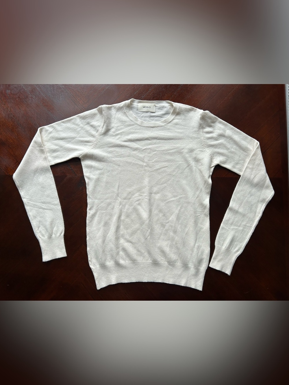 VICOLO Women's Cream Long Sleeve Crewneck Sweater SIZE M viscosa 50%